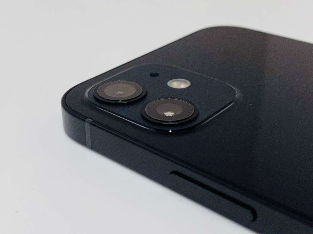 Iphone12をケース 画面フィルム無しで使用した結果 傷や耐久性が気になる方は必見です Nomanoma 面白そうの攻略サイト